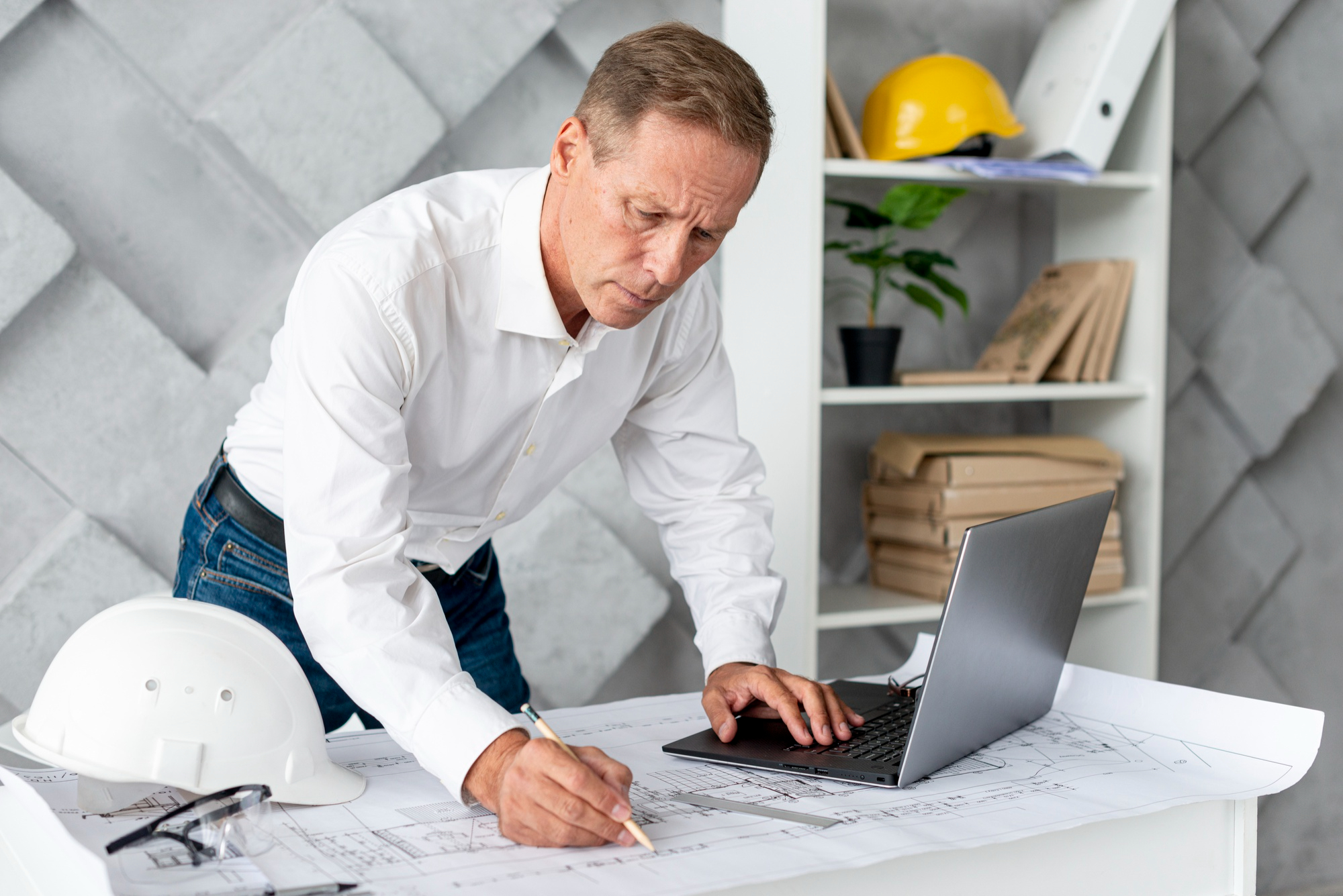 Dlaczego płyty PIR wymagają innego podejścia projektowego niż tradycyjna izolacja?